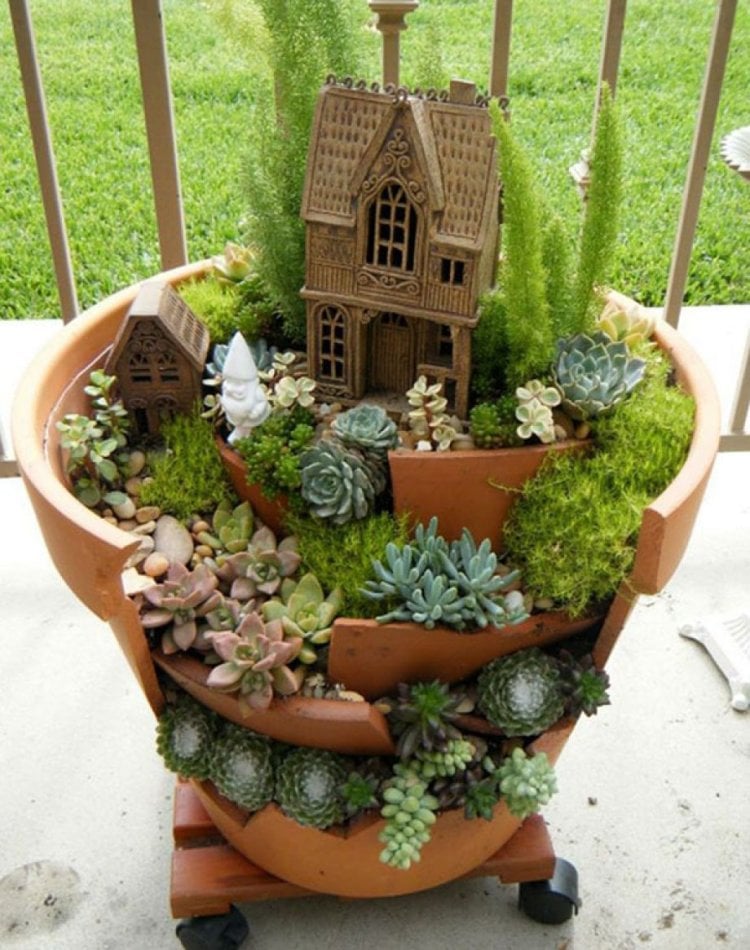 décoration jardin avec pots de fleurs