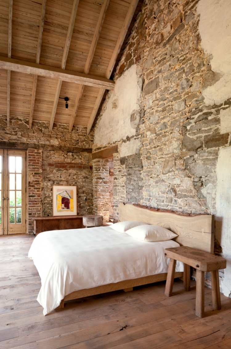 Déco chambre mur pierre