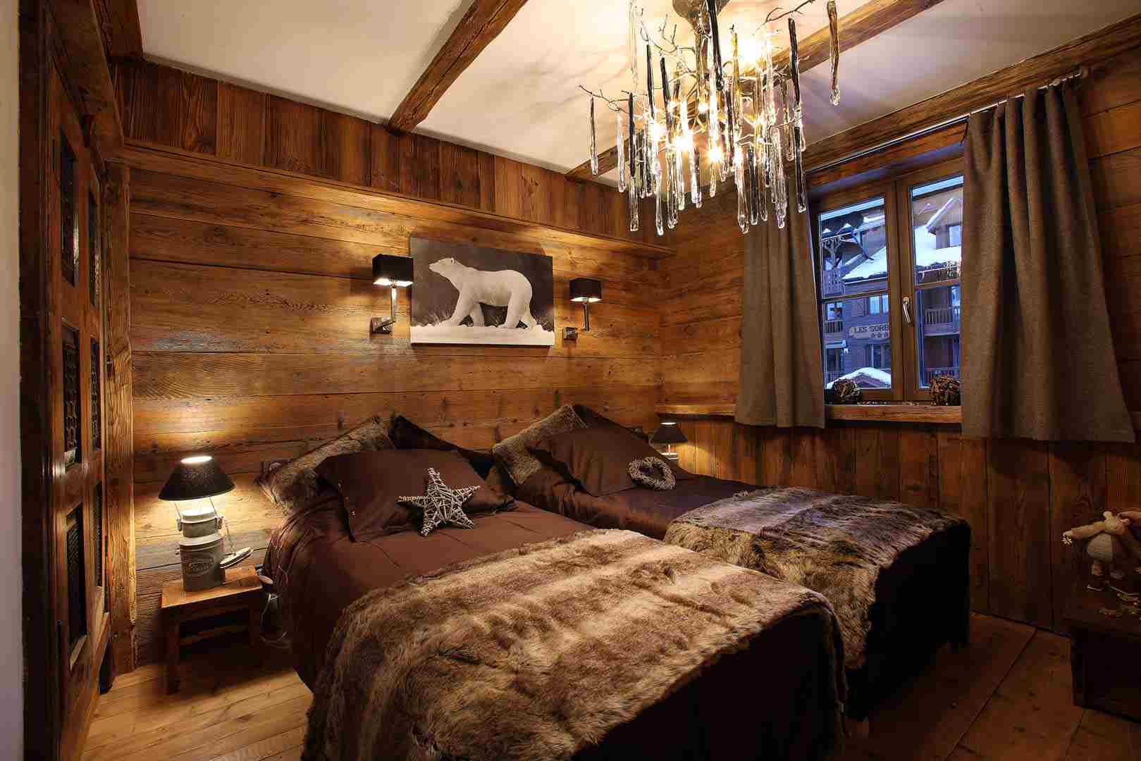 Déco intérieur style chalet idées pour atmosphère chaleureuse