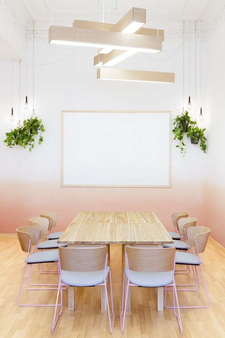 Peinture décorative et motifs originaux pour enjoliver les murs