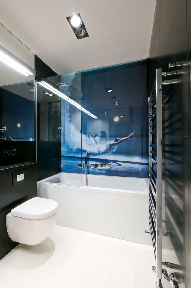 Décoration d'intérieur en blanc et bleu pour toutes les pièces