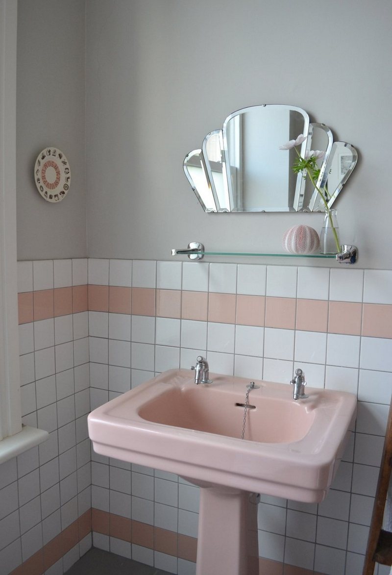Salle de bain rose et blanche: renovation salle de bain sans tout ...