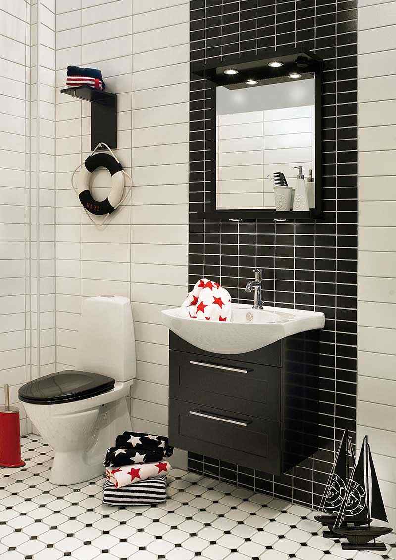 Carrelage salle de bain noir et blanc duo intemporel très classe