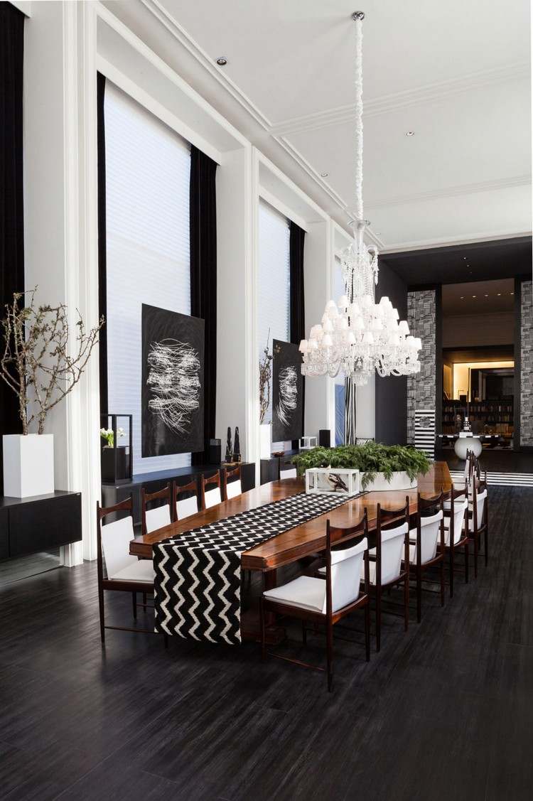 Salon noir et blanc aux accents de luxe en ocre la casa cor