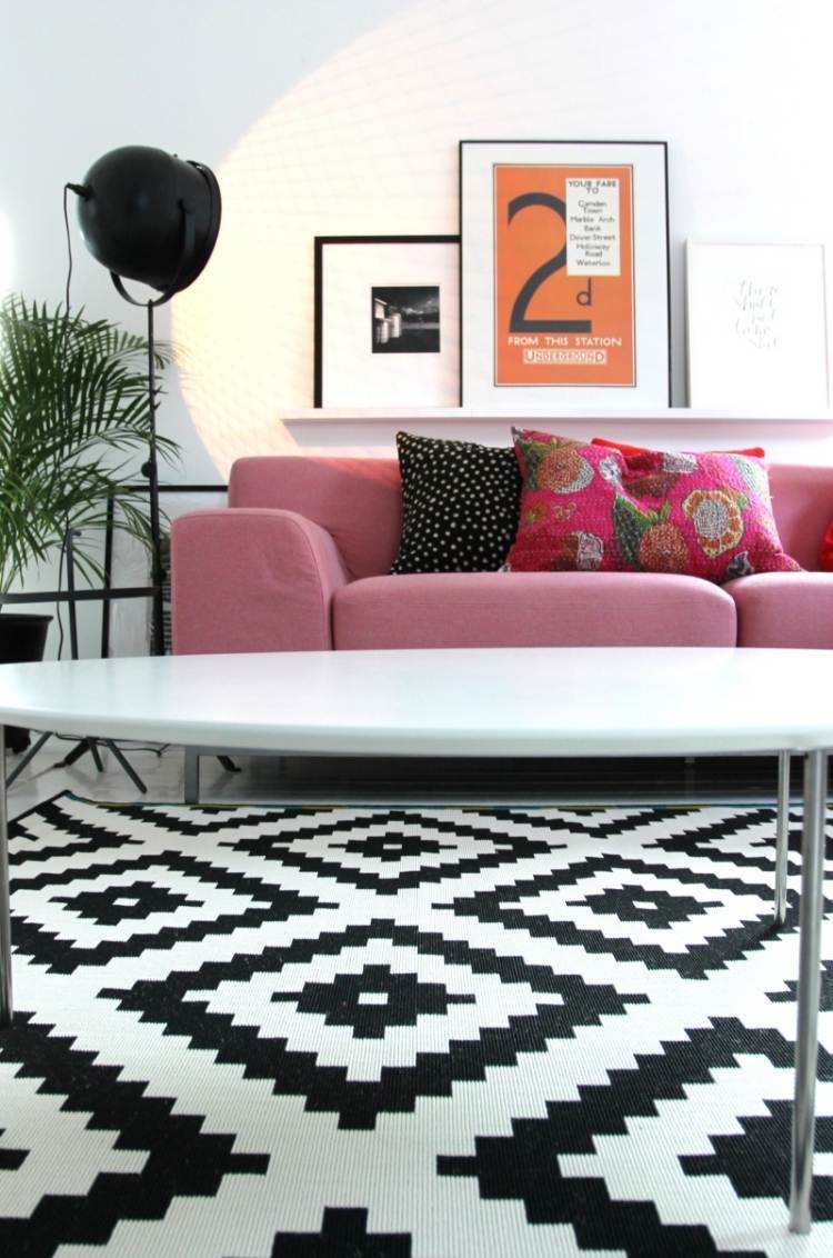 Tapis geometrique scandinave: brita sweden tapis en laine pine.