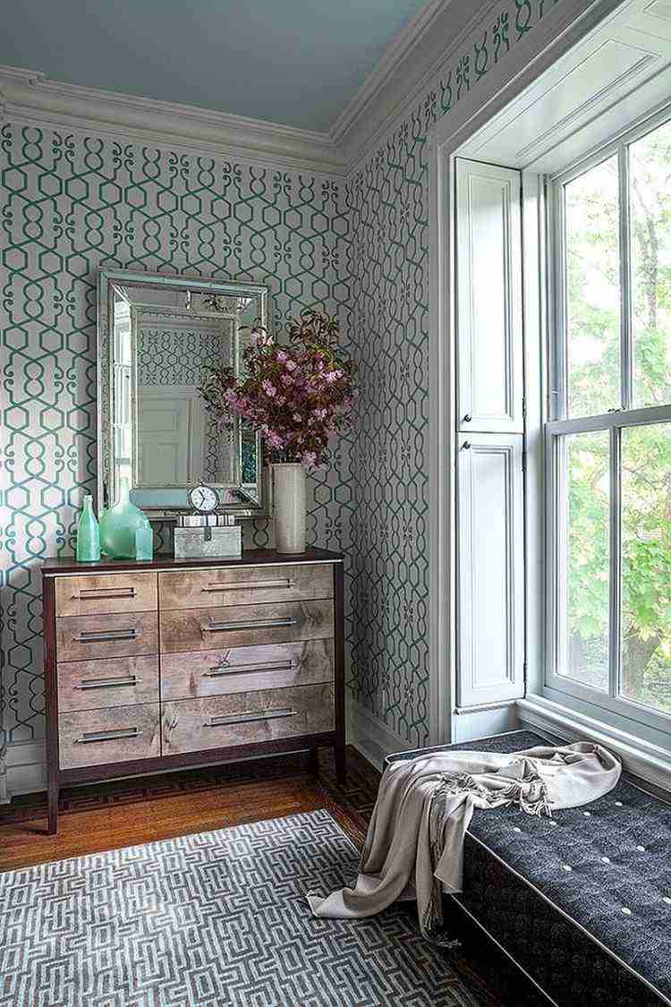 Papier peint vintage et intérieurs variés un mélange de styles