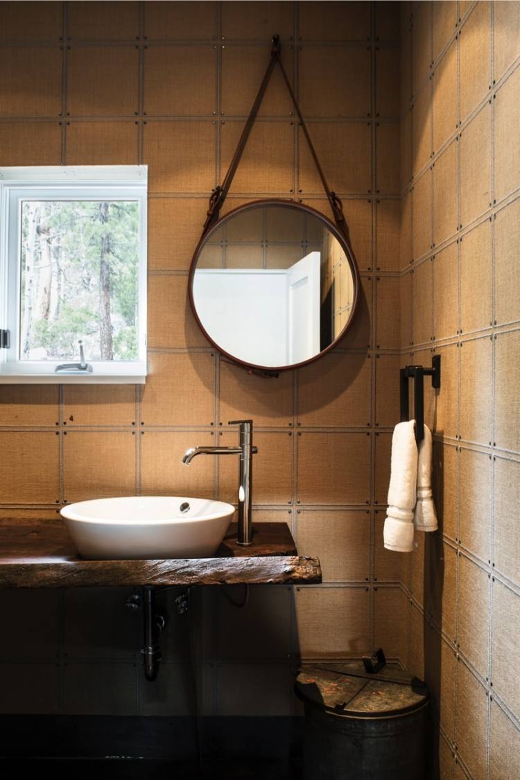 Meubles en bois massif fossilisé de design organique unique