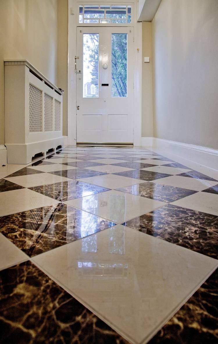 Carrelage original couloir et carreaux de ciment multicolores !