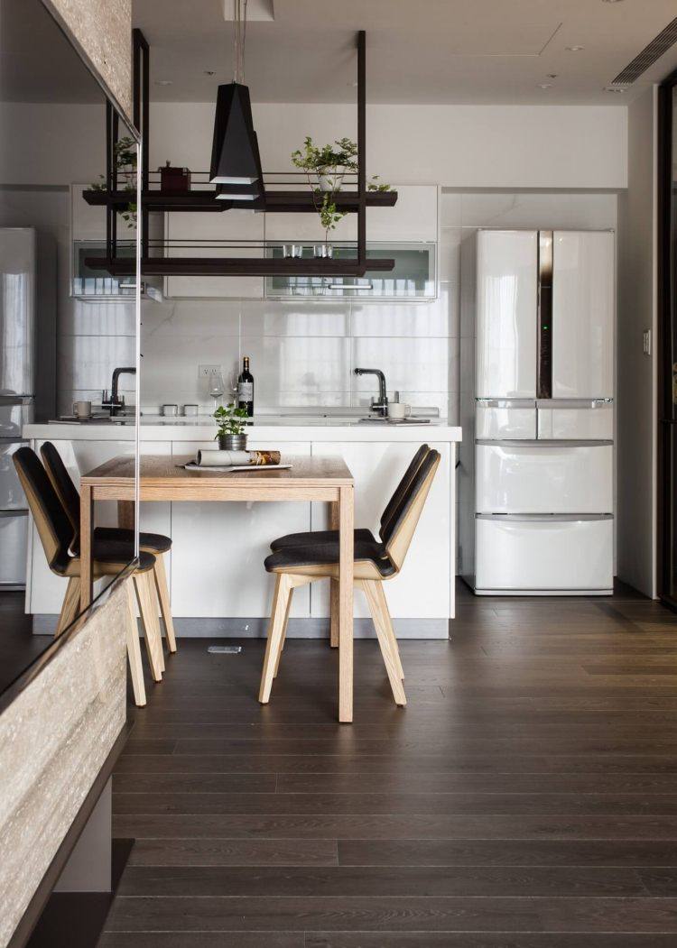 Parquet foncé, lambris bois et parement pierre en 25 photos