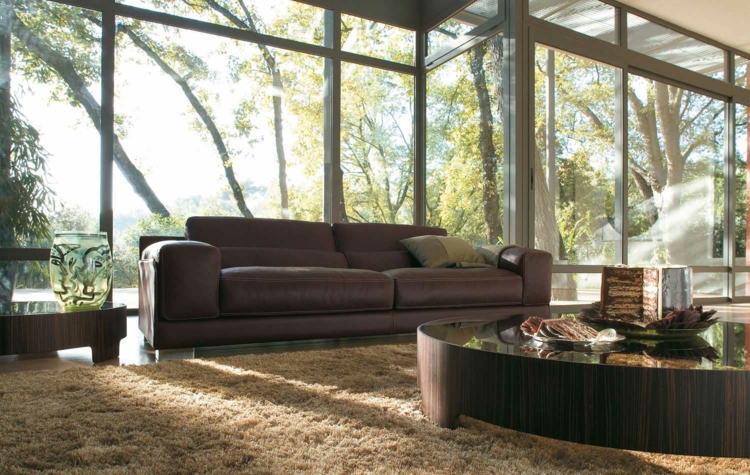Marron Noble, Un Tapis Shaggy Marron Clair Et Une Table Basse Ronde En Table Basse Blanche Rectangulaire Pas Cher ~ Marron Noble, Un Tapis Shaggy Marron Clair Et Une Table Basse Ronde En
