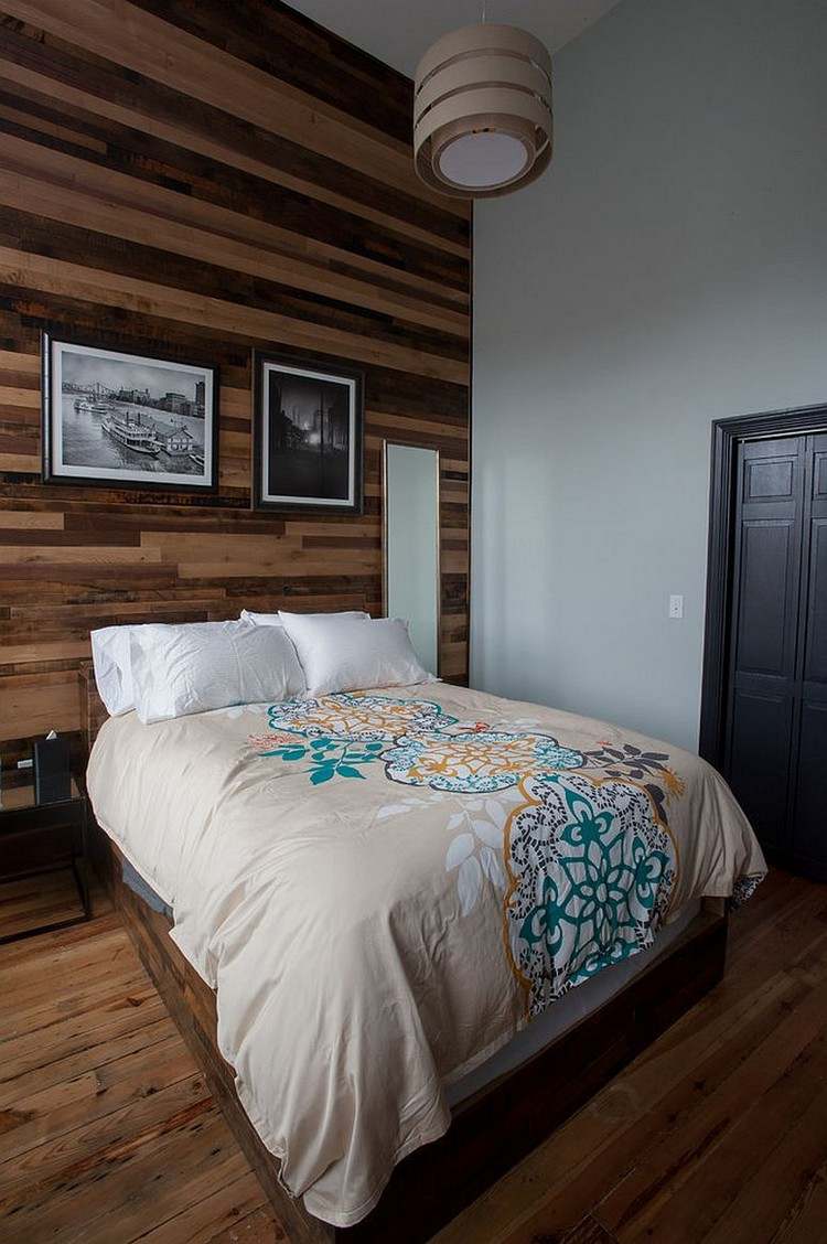 Mur en bois recyclé pour aménager une chambre à l'esprit récup' !
