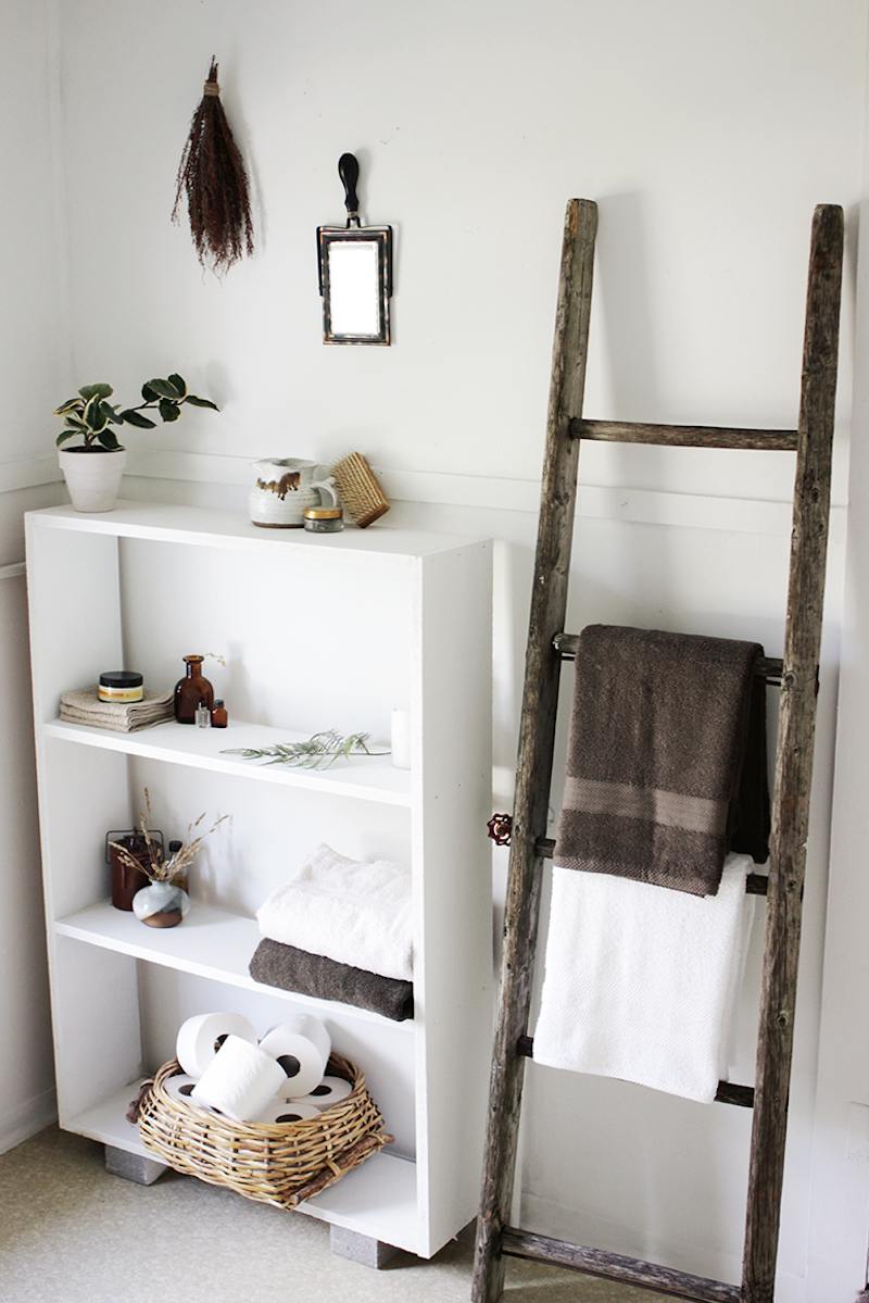 Ãchelle salle de bain étagère ou porte serviettes en 20 idées ...