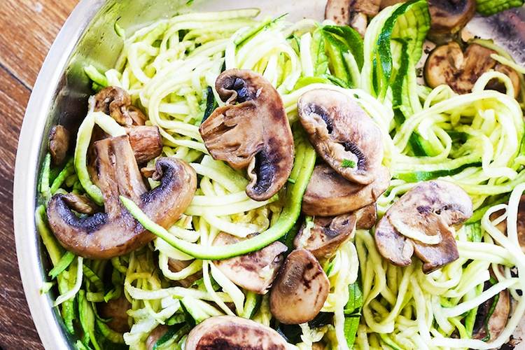 Recettes Base De Spaghettis De Courgettes L G Res Et Super D Licieuses