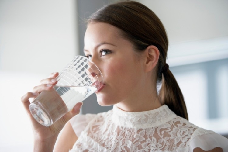 Comment boire de l eau et rester bien hydraté pendant la journée