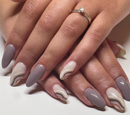 Aura Nails La Tendance Manucure Hiver 2023 Qui Apporte De La Couleur