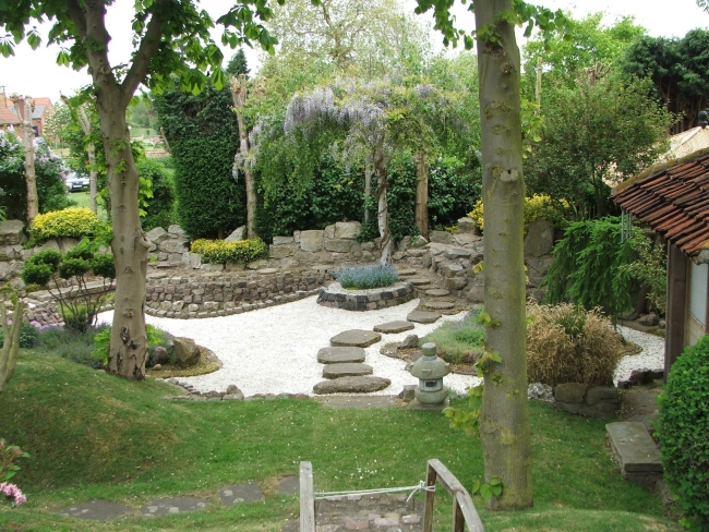 jardin-japonais-pierre-blanc-galet