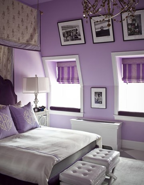chambre-adulte-combles-lilas-blanc-rayure-stores