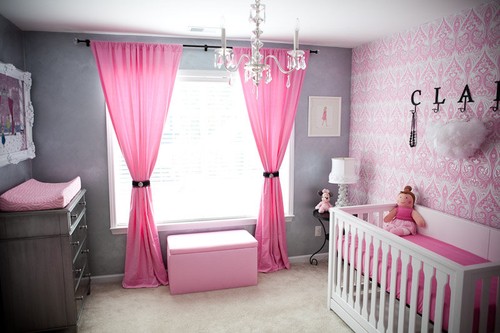chambre-bébé-fille-rose-crèche-blanc-rose chambre de bébé