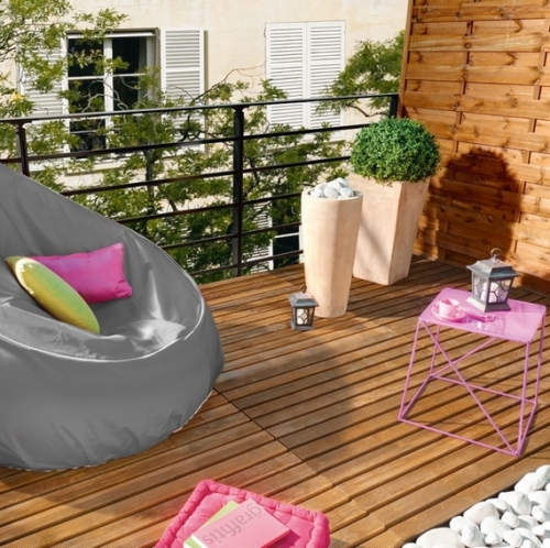 déco-idées-balcon-et-terrasse-habillage-en-bois