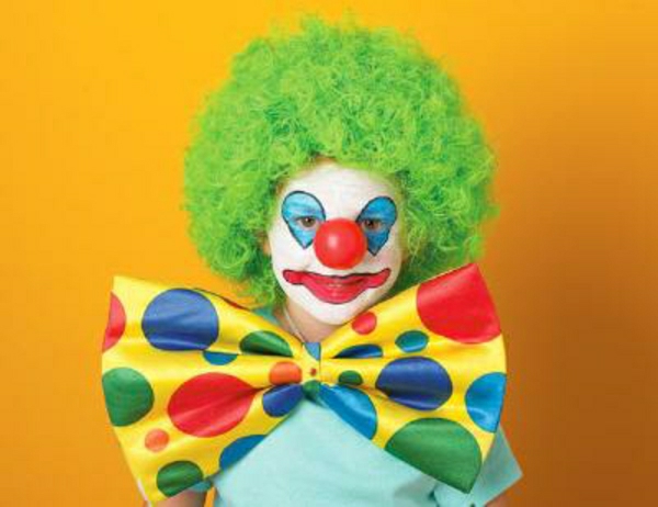 idée-originale-maquillage-d`Halloween-clown-cheveux-verts