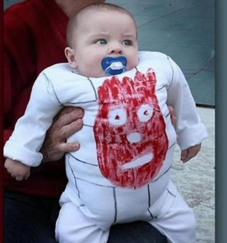 idée-originale-maquillage-d`Halloween-grosse-bébé