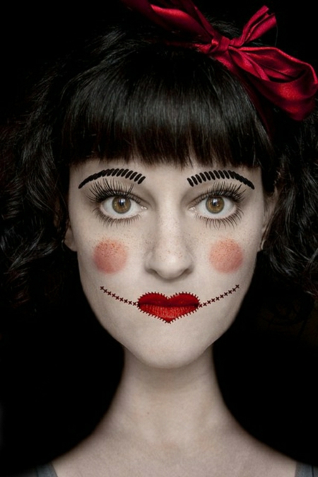idée-originale maquillage d`Halloween paupée-lèvres-coeurs