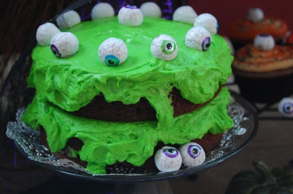 idée-originale gâteau d`Halloween globe-oculaire