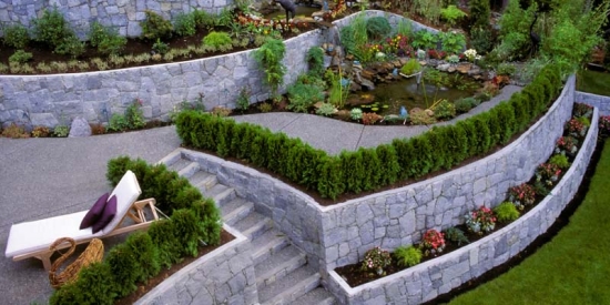 mur de jardin en-pierre
