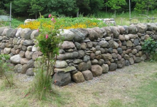 mur en pierres sèches-naturelles-jardin