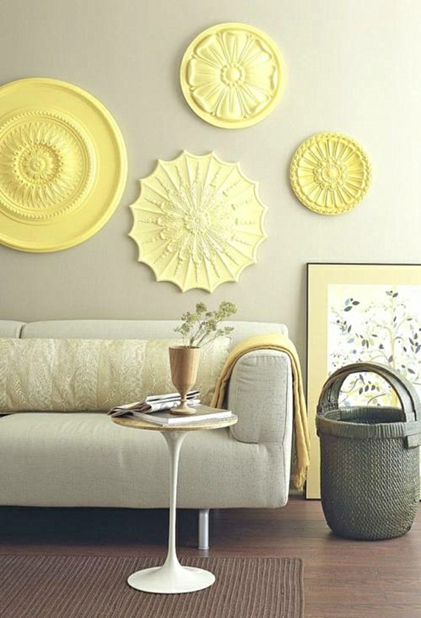 rosettes-décoratives-placement-murale-jaunes