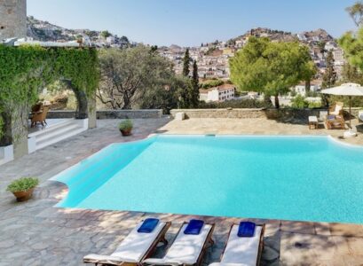 aménagement de piscine -moderne-exterieure-terrasse-dalles-pierre-vue-ville