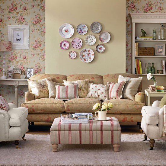 aménagement-salon-style-chic-vintage-couleurs-pastel-porcelaine