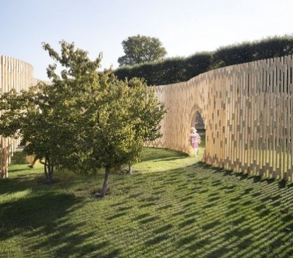 clôture de jardin -bois-perfore-moderne