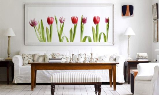 décoration murale du salon tableau-tulipes-salon-blanc