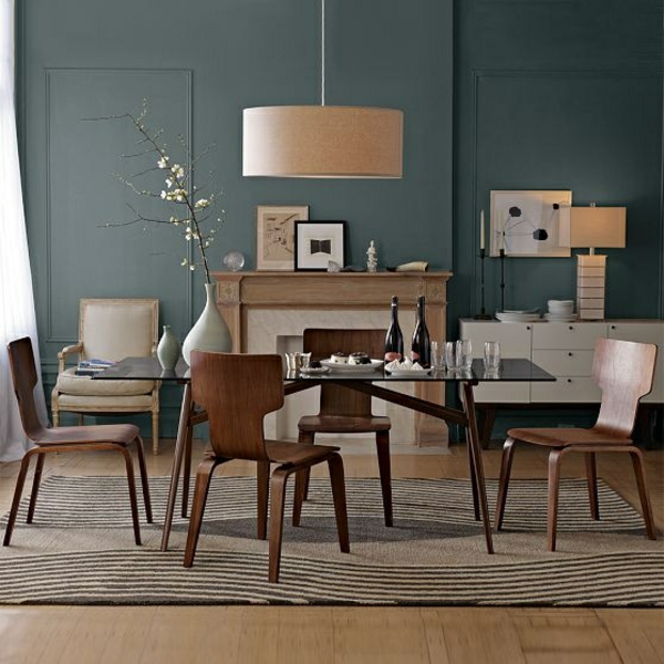 design salle à manger moderne plancher-chaises-bois-table-verre