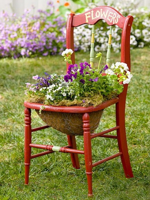 Id es d co de  jardin transfromer une chaise  en pot  de  fleurs 