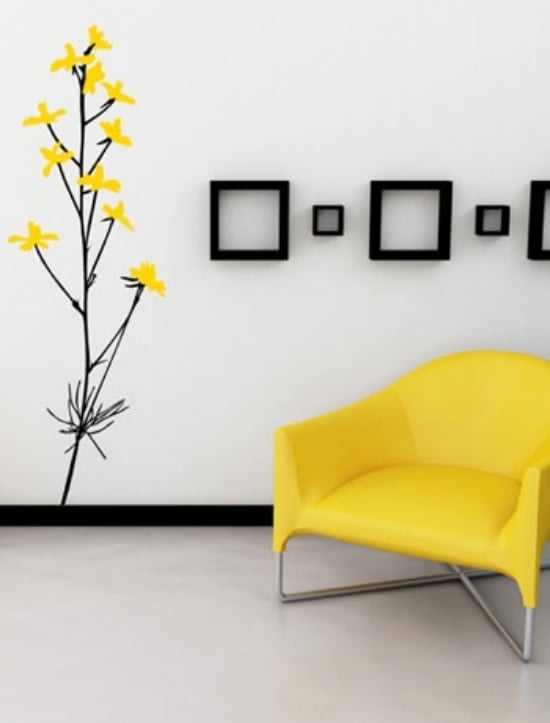 idée-décoration-salon-autocollant-mural-chaise-jaunes