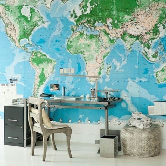 mobilier-moderne-bureau-domicile-carte-mur