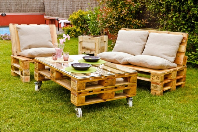 palettes de bois canapé-fauteuil-table-jardin