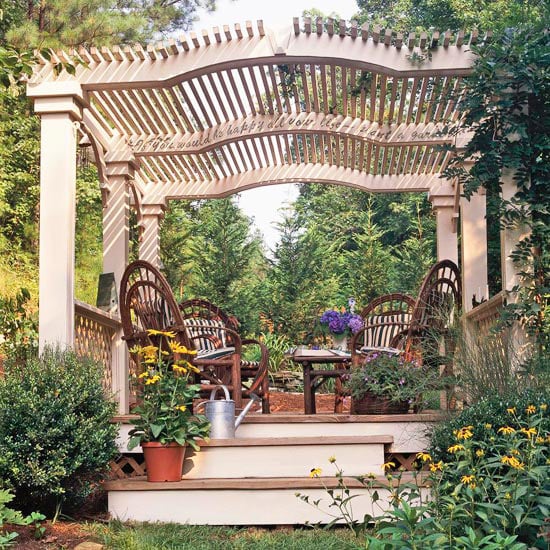 pergola de jardin bois-arc-lames-colonnes-moderne