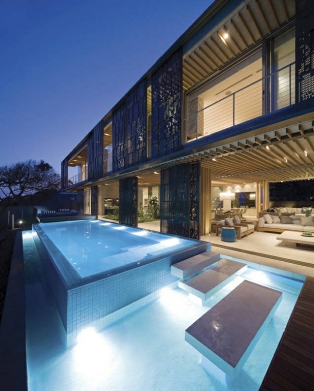 piscine-design-moderne-niveaux-terrasse piscine extérieure