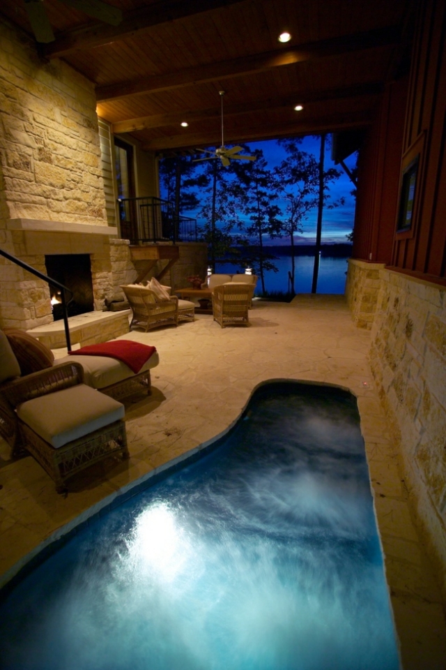 piscine-design-moderne-relaxation piscine extérieure