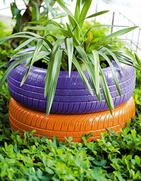 pneus-recyclés-jardin-pots-fleurs Brico jardin