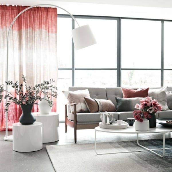 rideaux-rayures-verticales-rose-blanc-salon rideaux pour la salle de séjour