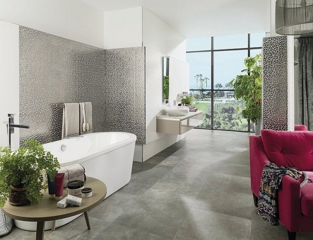 salle-bain-luxe-carrelage-déco-murale-florale-accents-féminins