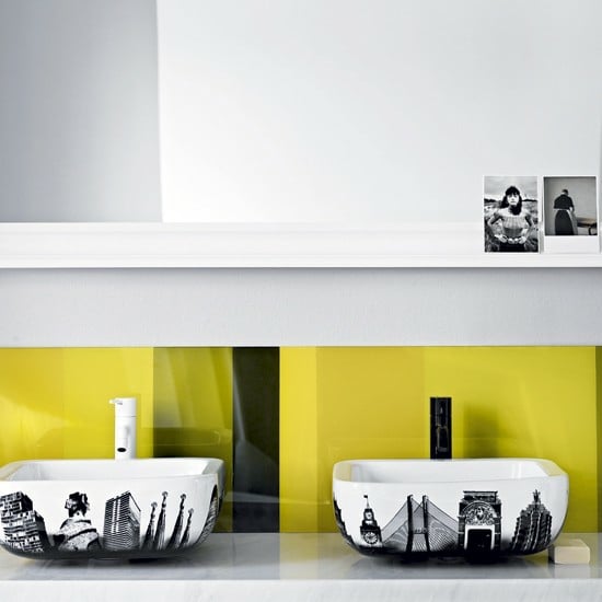 salle de bains moderne couleur-noir-jaune-double-évier