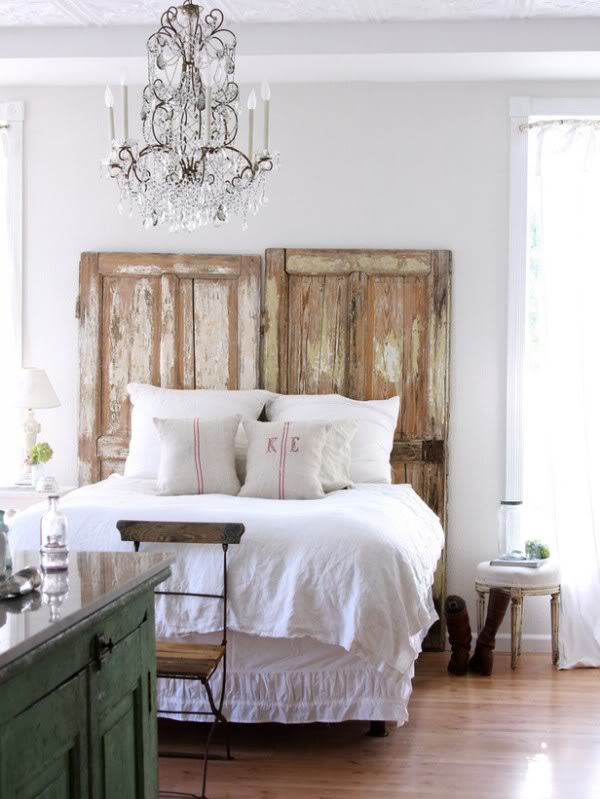 shabby-chic-chambre-coucher-mobilier-restauré