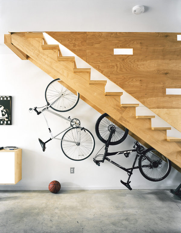 stockage-espace-escalier-vélos espace de stockage sous l'escalier