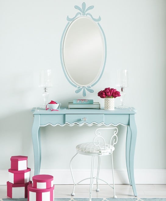 table de toilette  moderne bleu-miroir-ovale