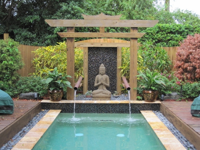 zen-atmosphère-piscine-cour-arrière atmosphère zen à la maison
